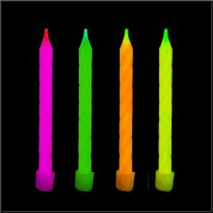 Bougies anniversaire Fluo UV - 4 couleurs